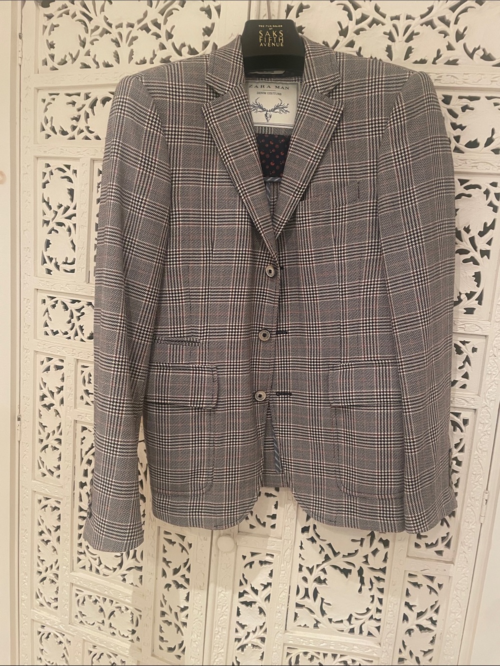 ZARA MAN Brown and Black Glen Plaid Sport Coat with Subtle Red Lines